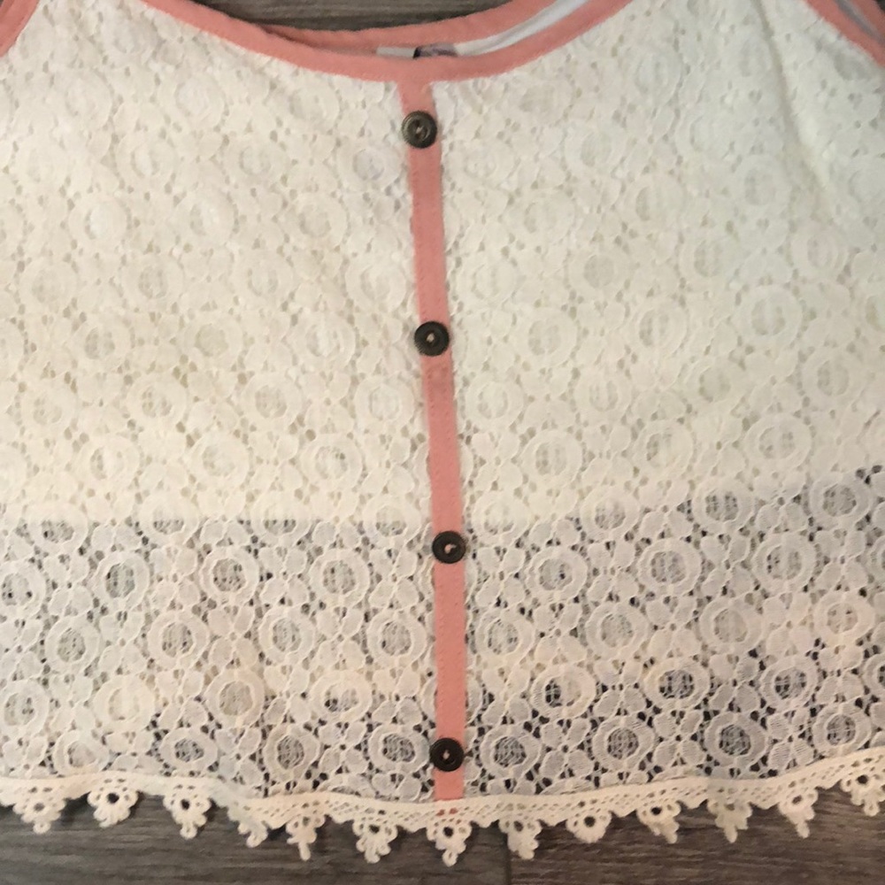 Lace Tanktop - Picture 2 of 2